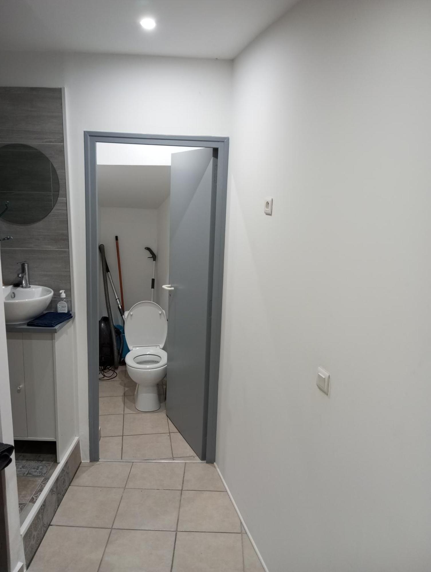 Appartement Village Medieval Saint-Germain-Laval  Exterior photo